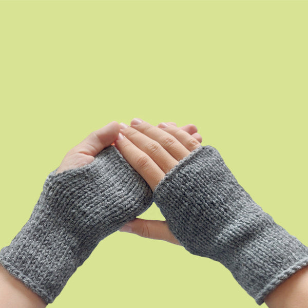 KNIT: Original fashion created from yarn - workshops